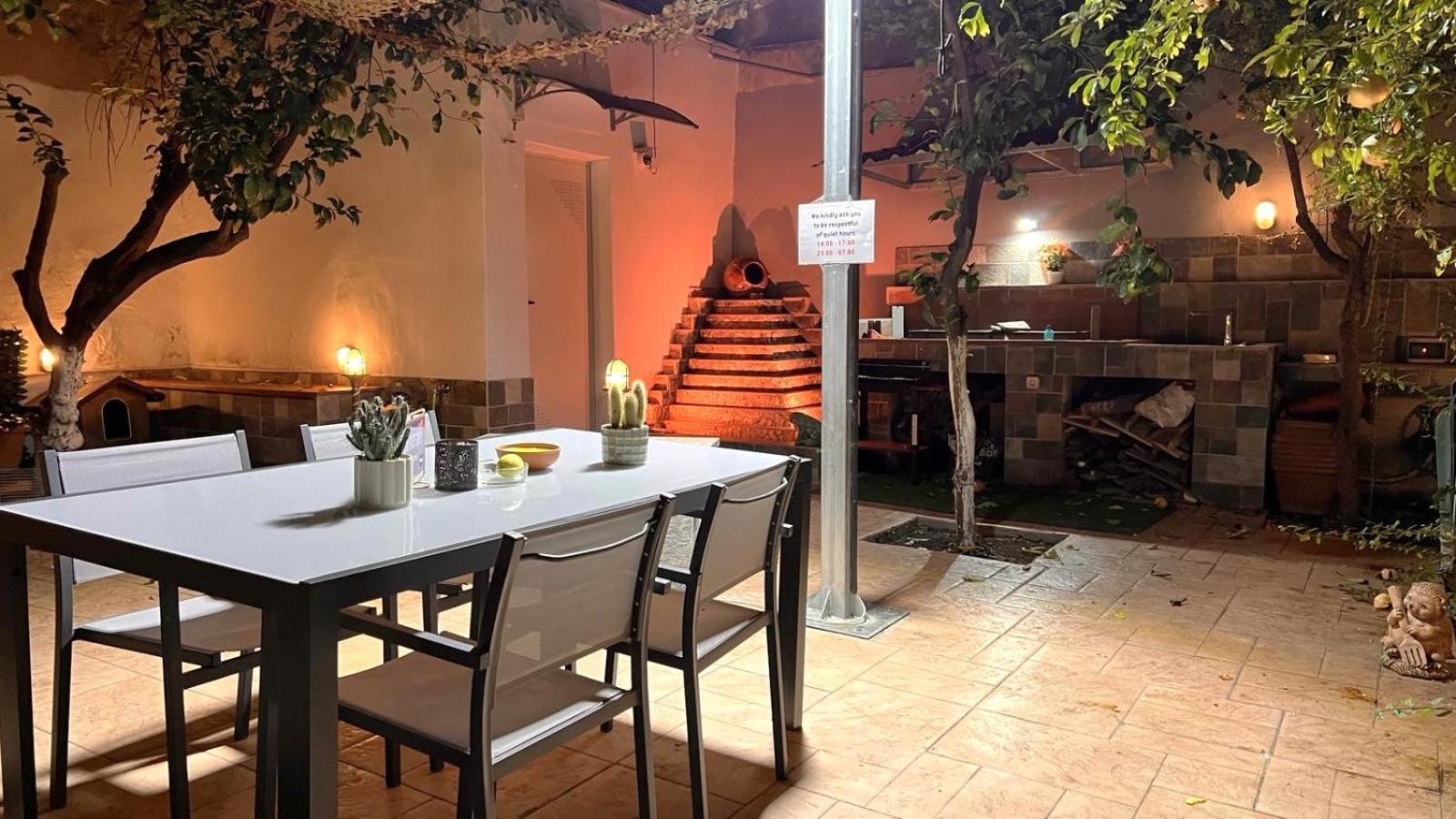 Historic Center Getaway 10'Walk To Acropolis Hill Atenas Exterior foto
